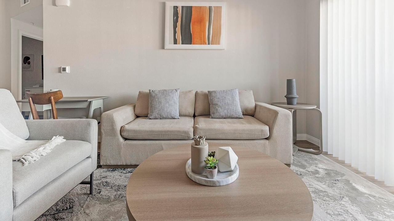 Photo of Livingroom in Townsite