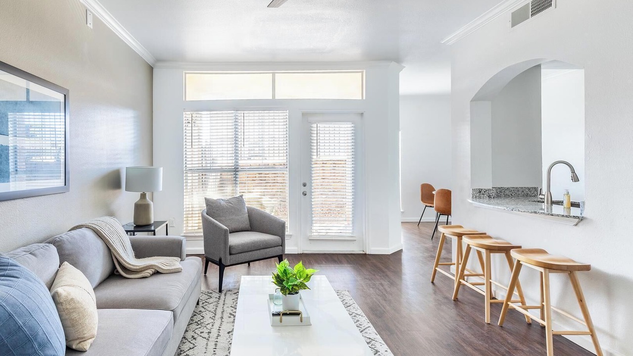 Photo of Livingroom in Downtown Fort Worth