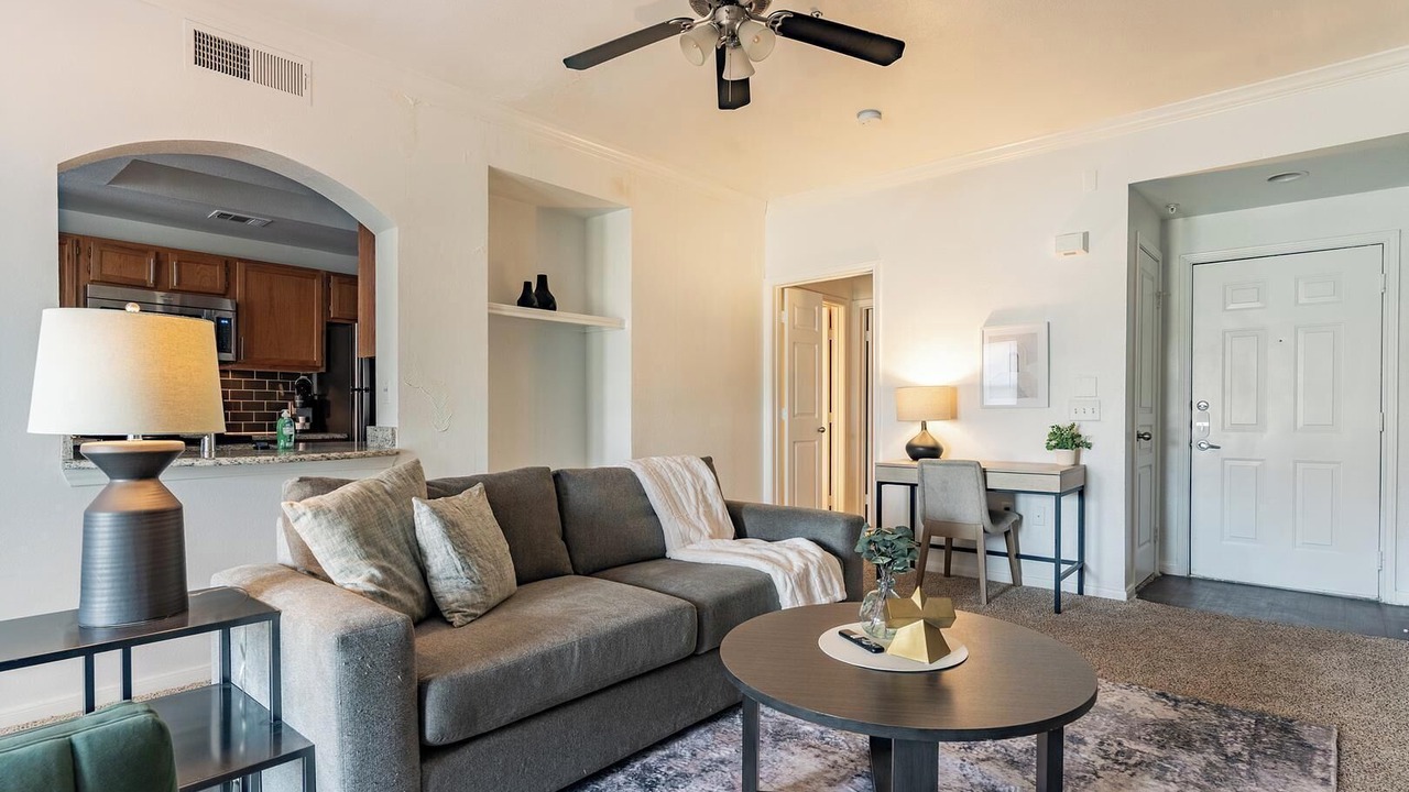 Photo of Livingroom in Downtown Fort Worth