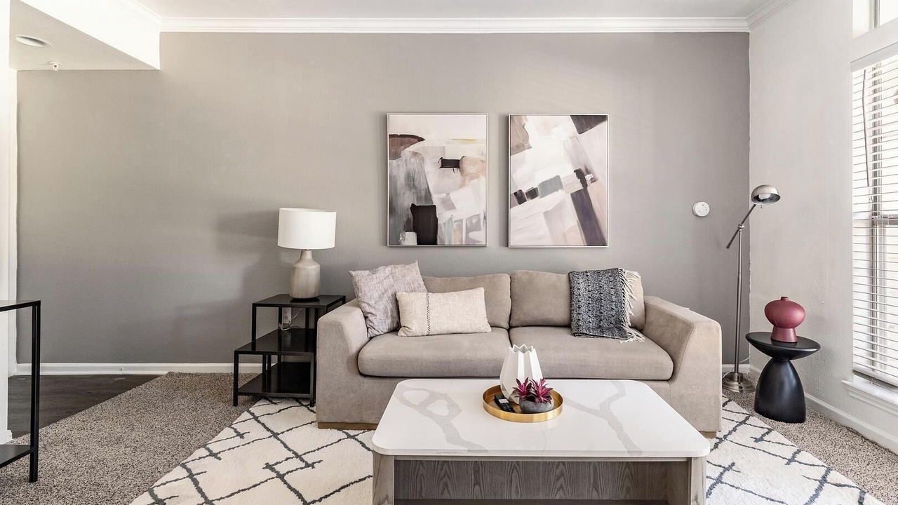 Photo of Livingroom in Downtown Fort Worth