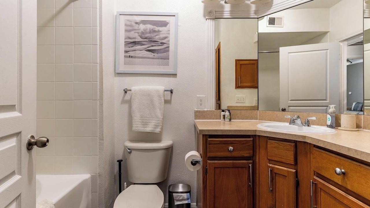 Photo of Bathroom in Downtown Fort Worth