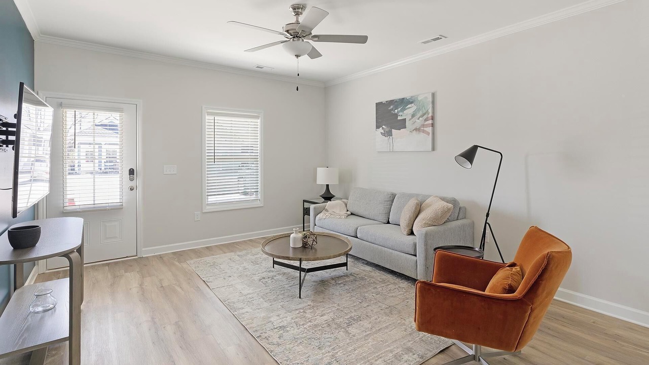 Photo of Livingroom in Huntsville