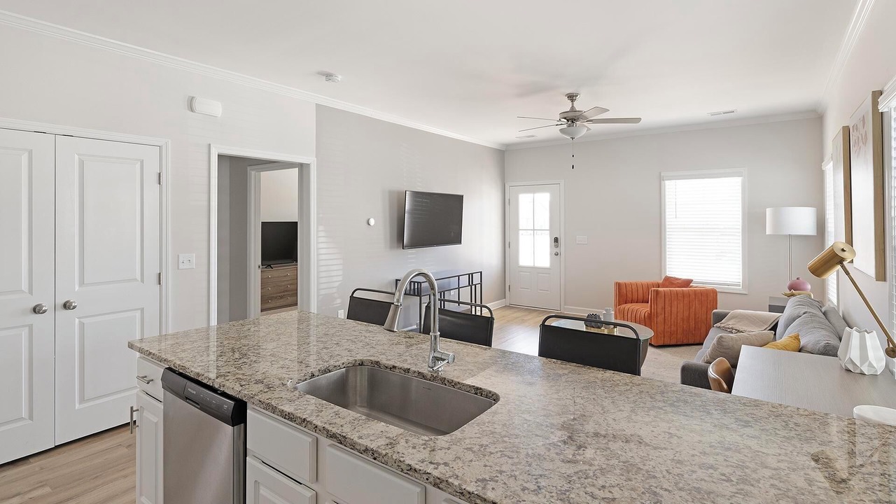 Photo of Livingroom in Huntsville