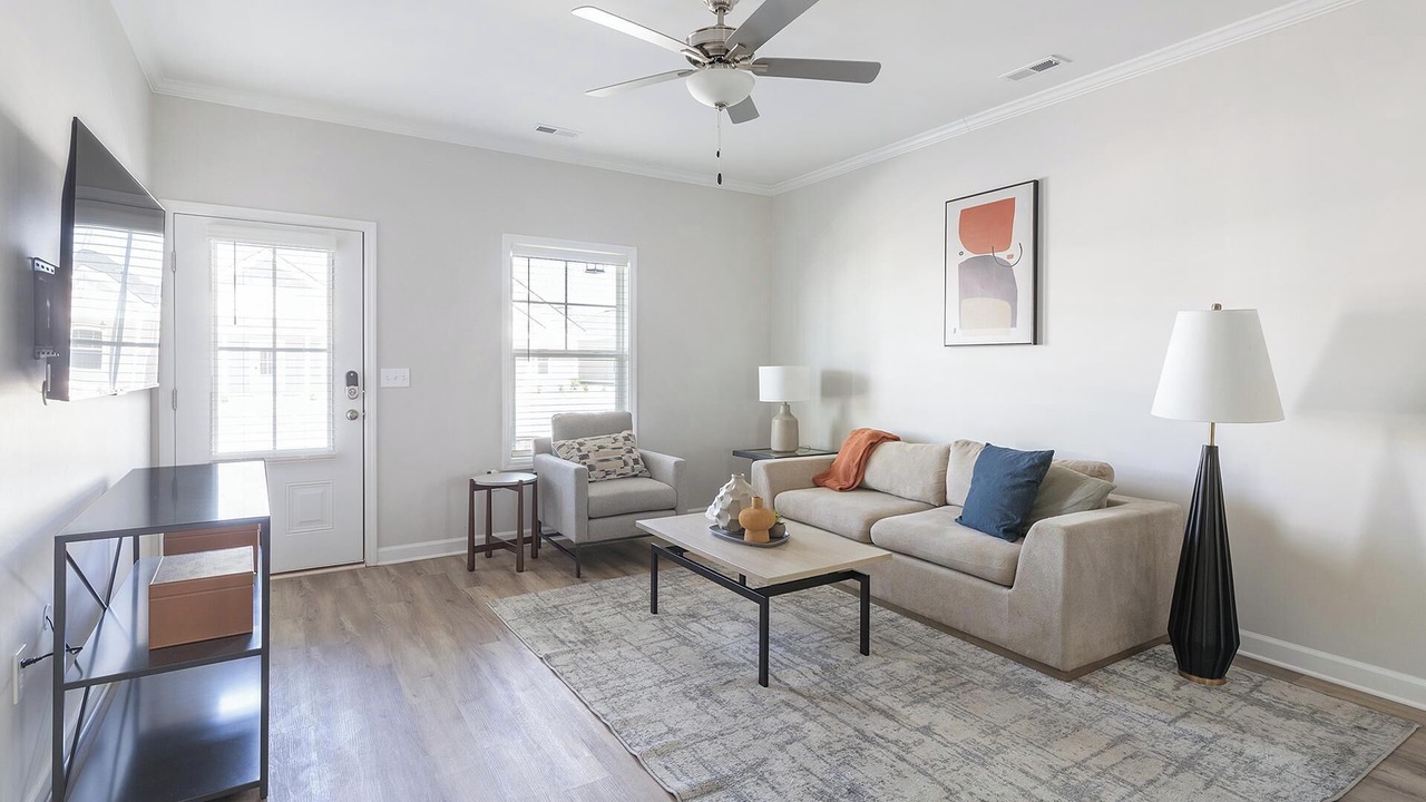 Photo of Livingroom in Huntsville