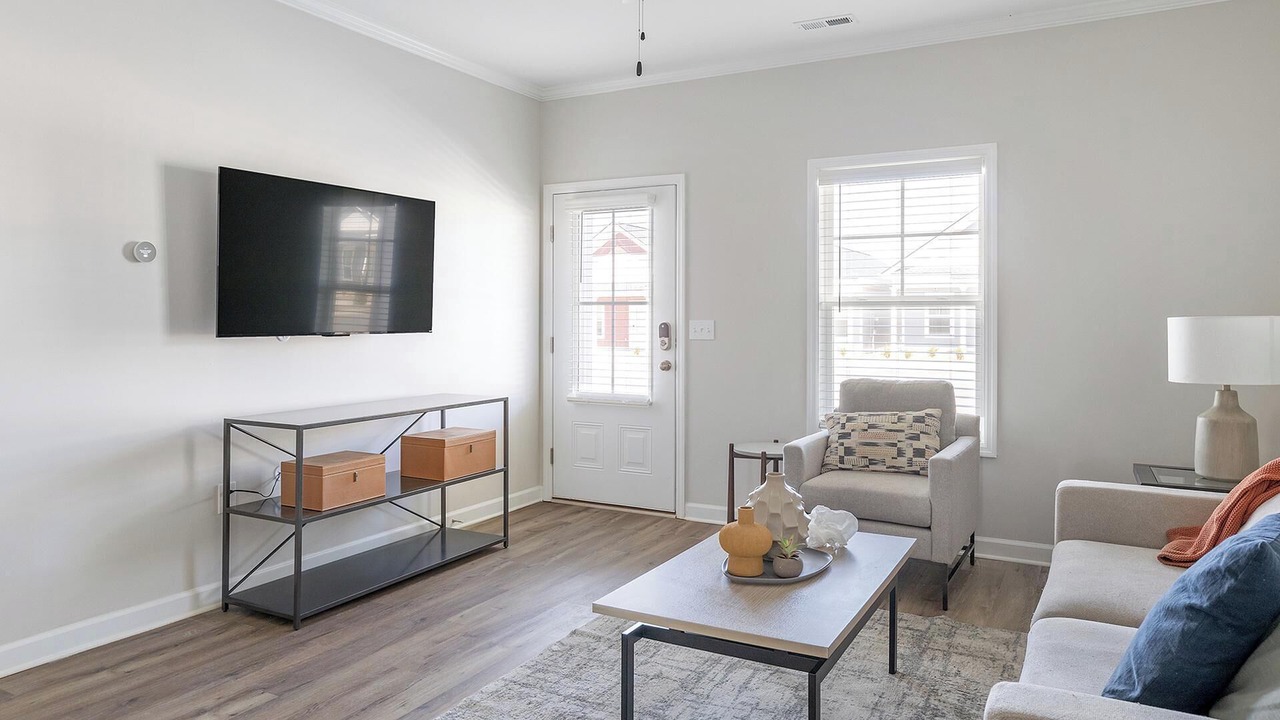 Photo of Livingroom in Huntsville