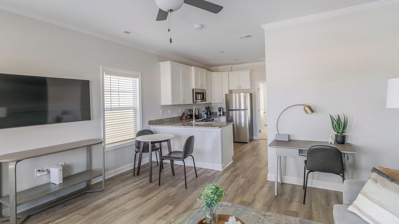 Photo of Livingroom in Huntsville