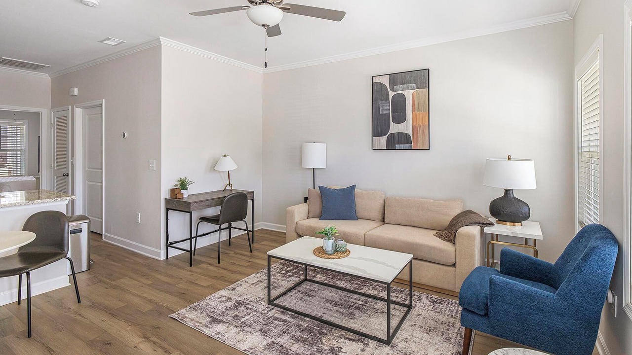 Photo of Livingroom in Huntsville
