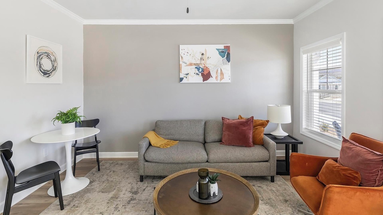 Photo of Livingroom in Huntsville