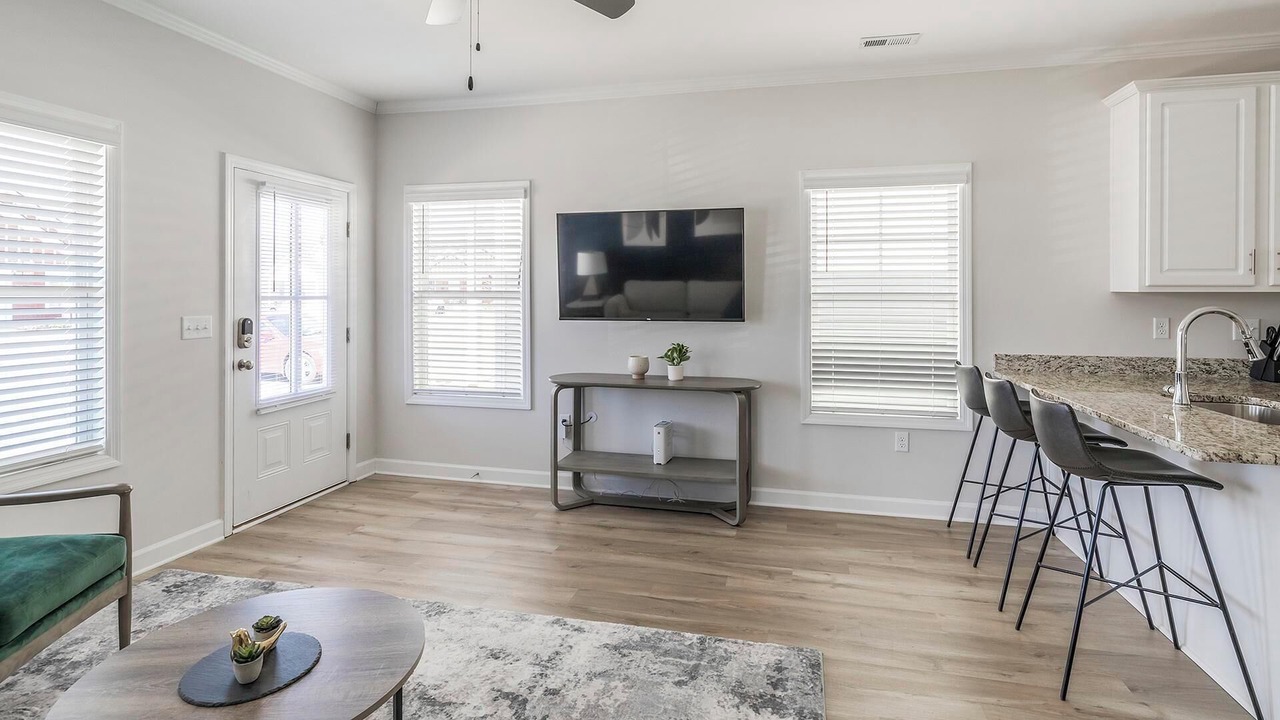 Photo of Livingroom in Huntsville
