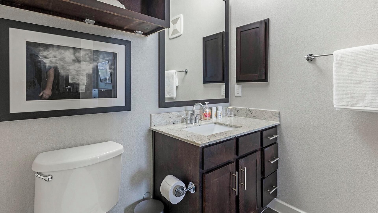 Photo of Bathroom in Buda