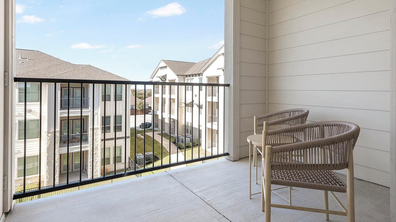 Photo of Outdoor in Manor