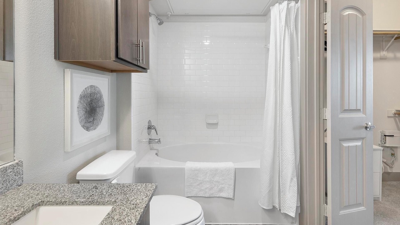 Photo of Bathroom in Manor