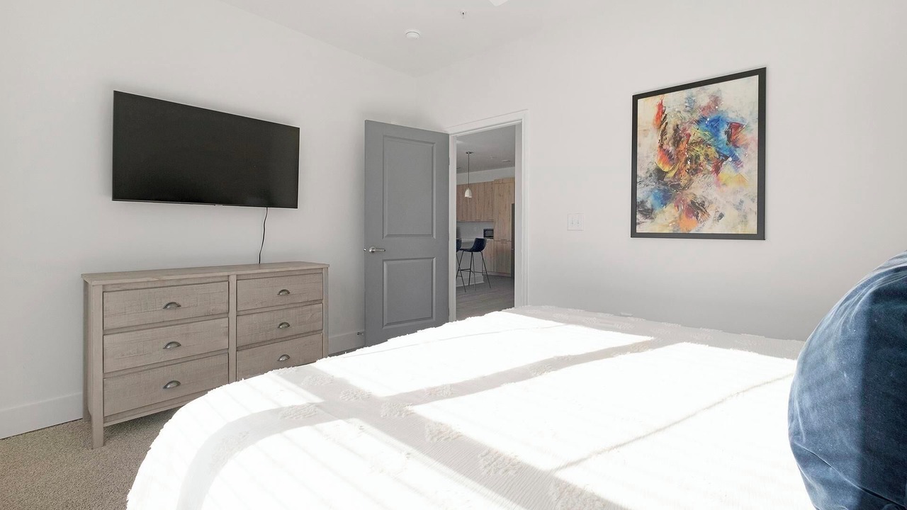 Photo of Bedroom in Crestline Heights