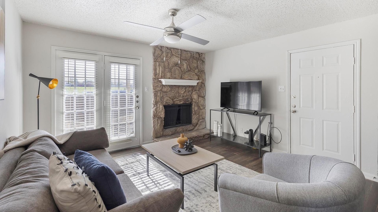 Photo of Livingroom in Denton