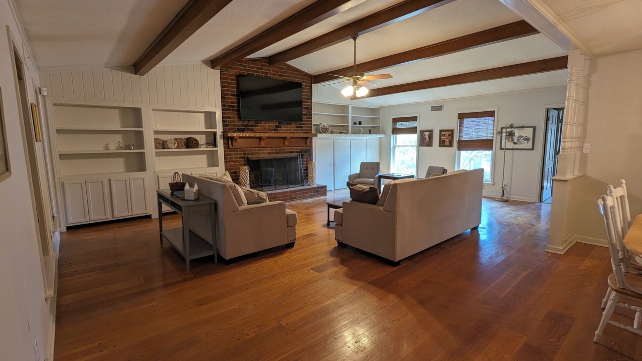 Photo of Livingroom in Jackson