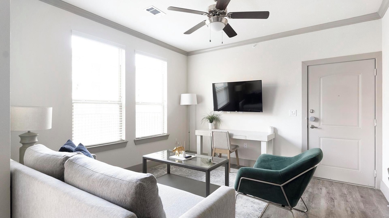 Photo of Livingroom in Manor