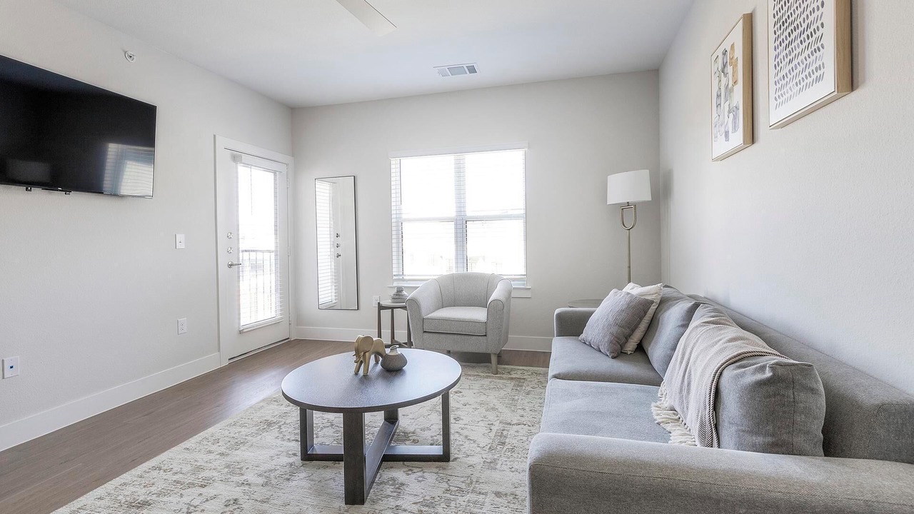 Photo of Livingroom in Seguin