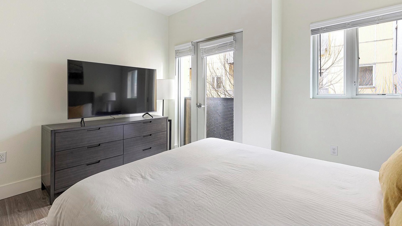 Photo of Bedroom in Pearl District