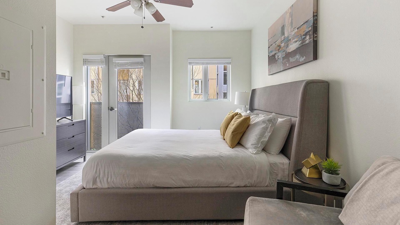 Photo of Bedroom in Pearl District