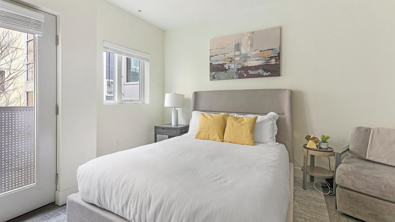 Photo of Bedroom in Pearl District