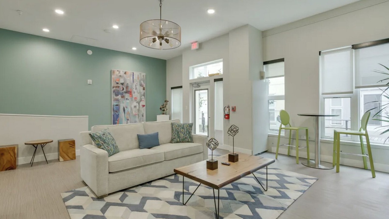 Photo of Livingroom in Pearl District