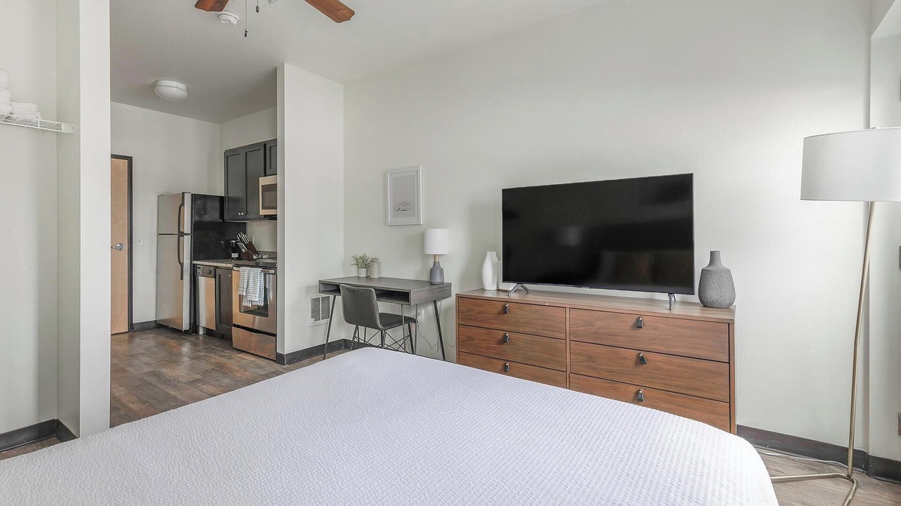Photo of Bedroom in Pearl District