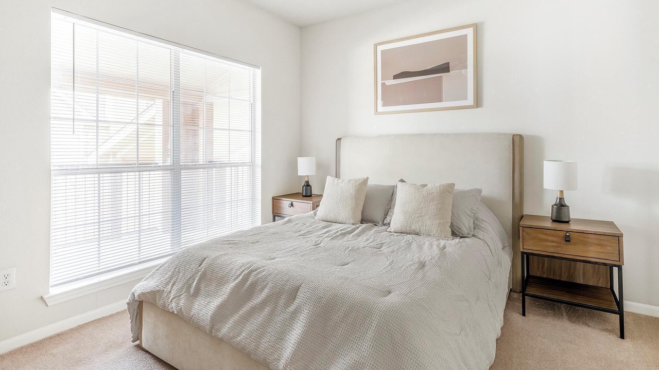 Photo of Bedroom in Southbelt/Ellington