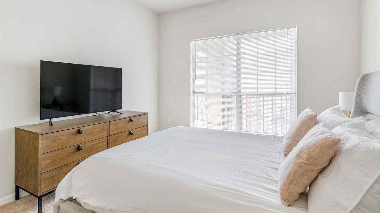 Photo of Bedroom in Southbelt/Ellington