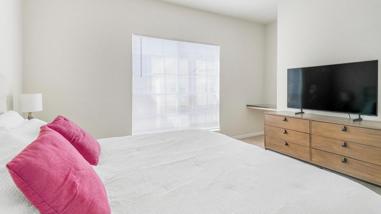 Photo of Bedroom in Southbelt/Ellington