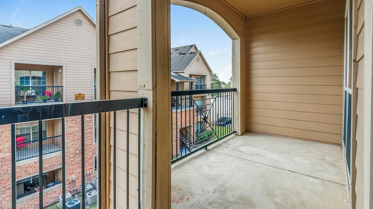 Photo of Outdoor in Southbelt/Ellington