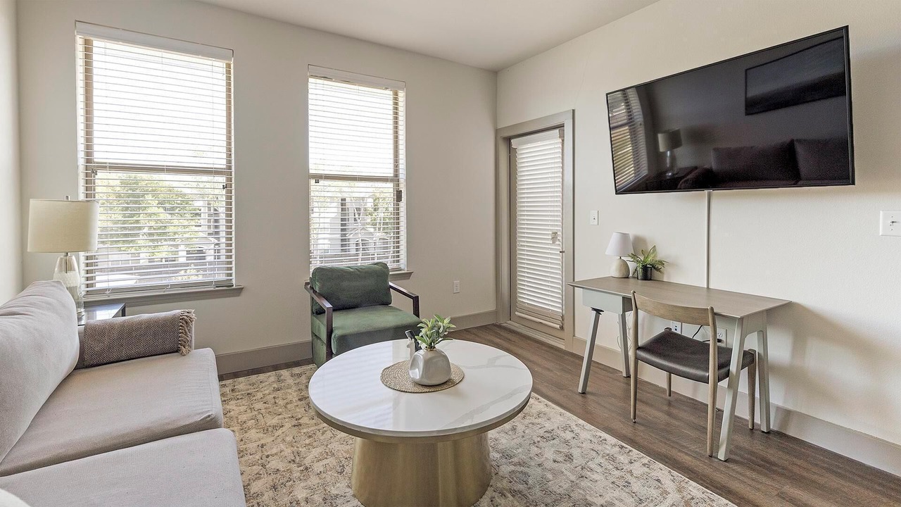 Photo of Livingroom in Haltom City