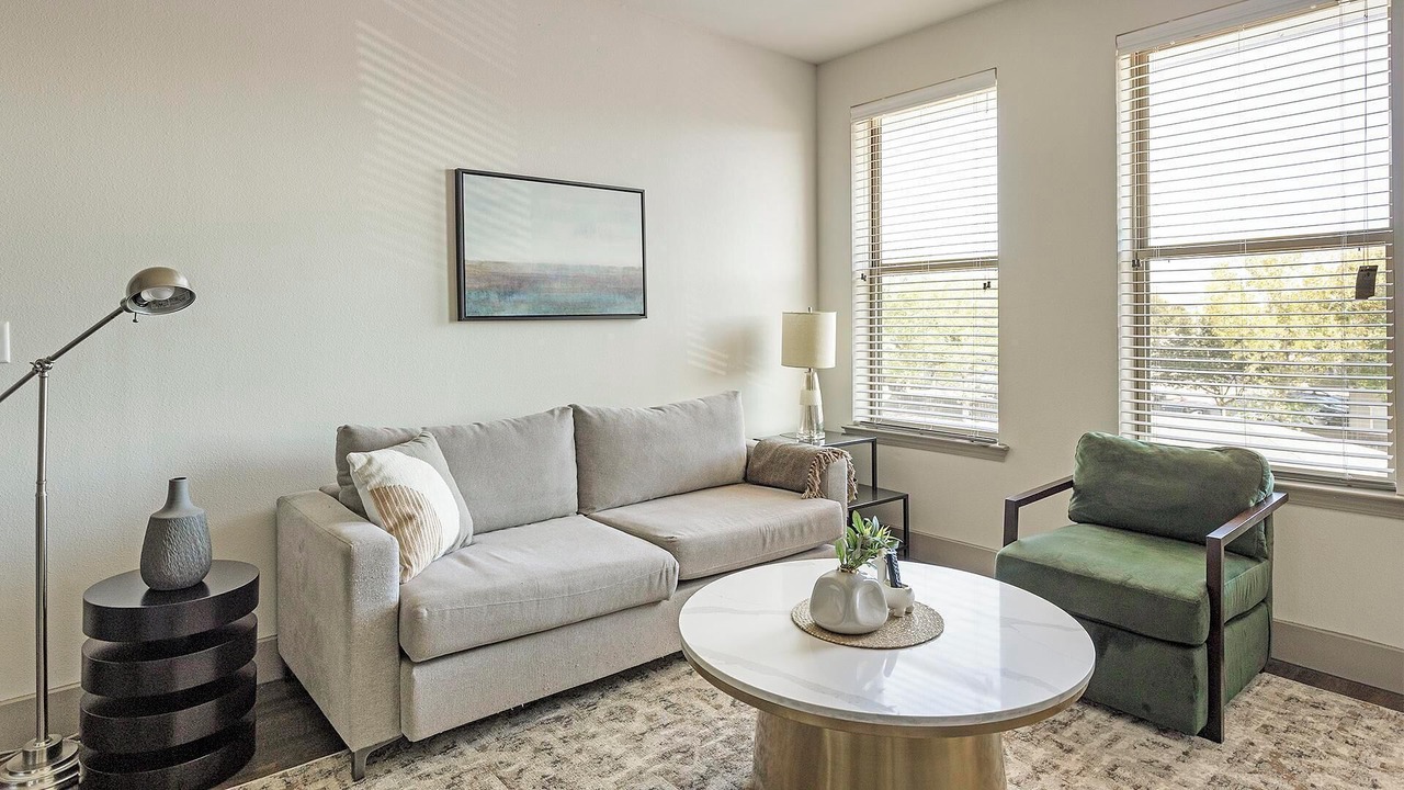 Photo of Livingroom in Haltom City