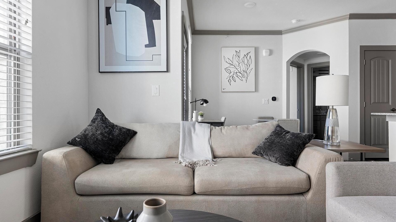 Photo of Livingroom in Manor