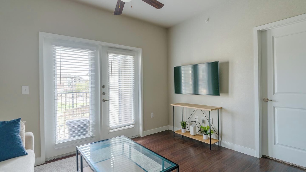 Photo of Livingroom in Katy