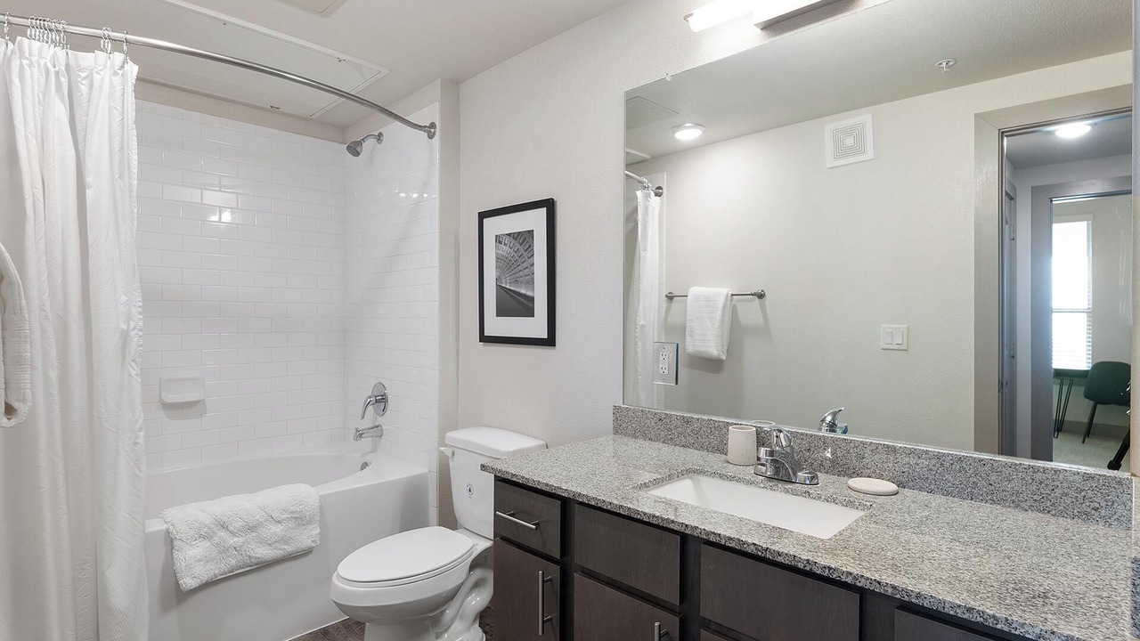 Photo of Bathroom in Manor