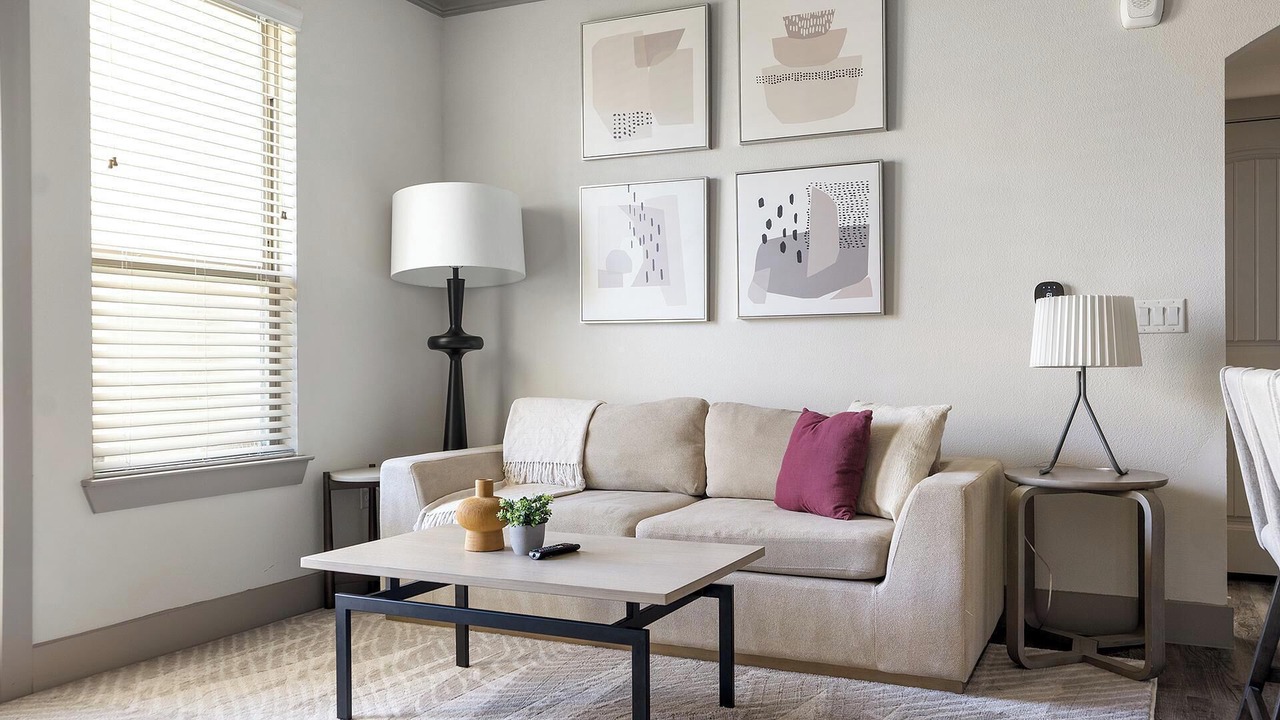 Photo of Livingroom in Manor