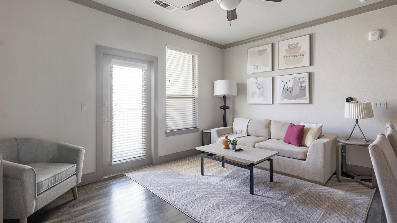Photo of Livingroom in Manor