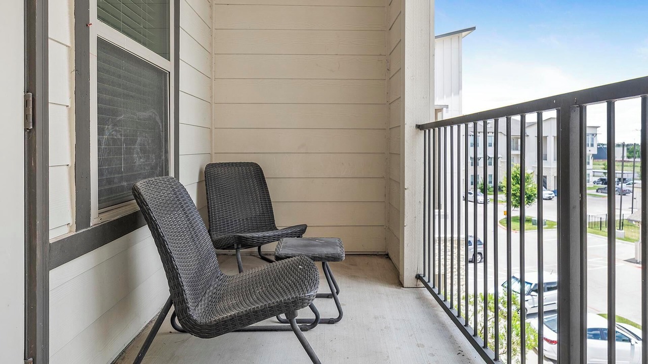 Photo of Outdoor in Manor