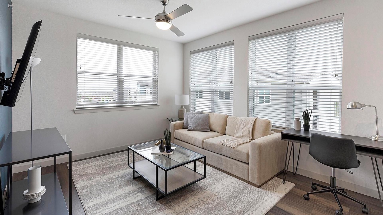 Photo of Livingroom in Fate