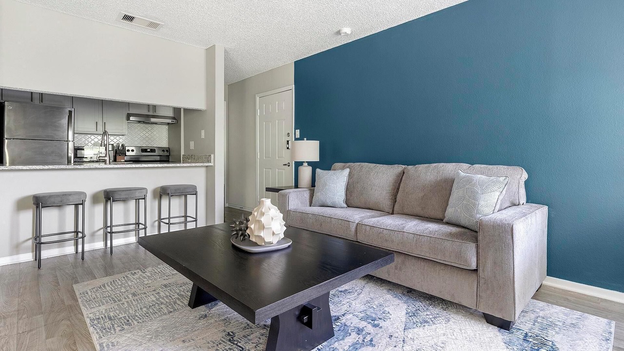 Photo of Livingroom in Royal Ridge
