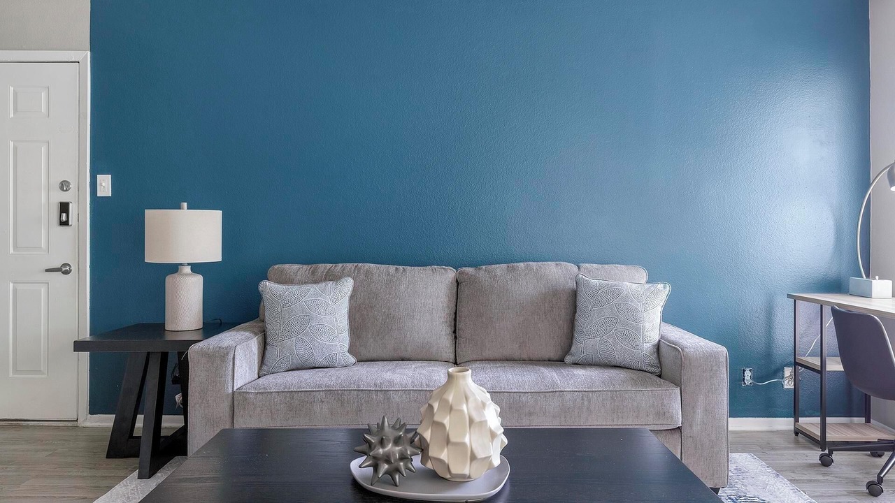Photo of Livingroom in Royal Ridge
