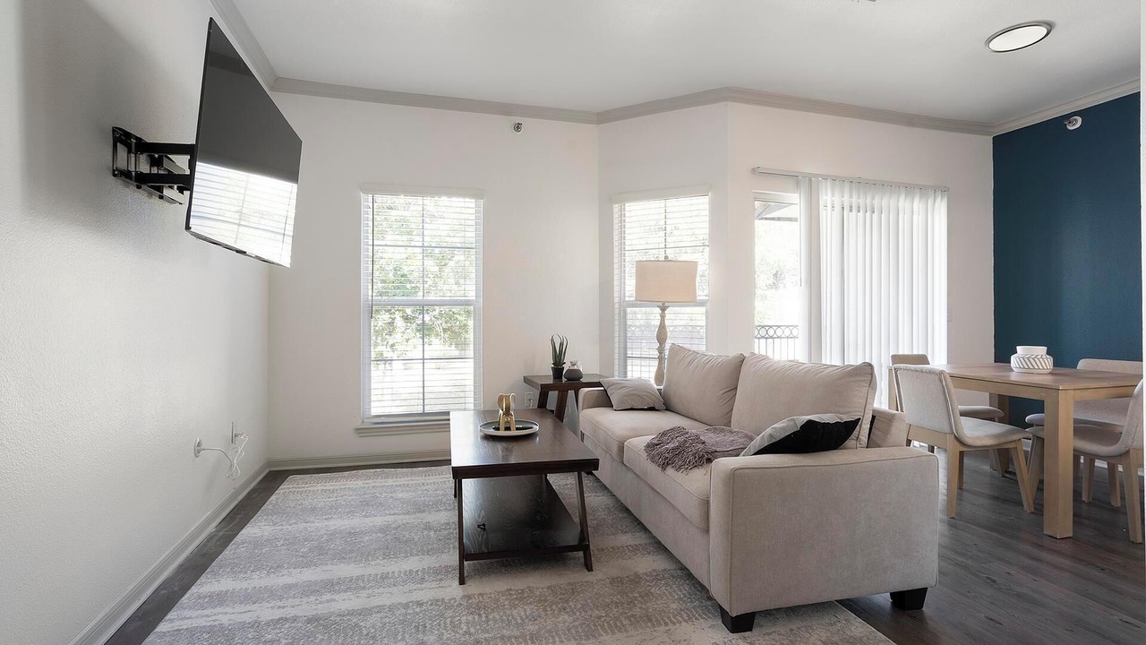 Photo of Livingroom in Stone Oak