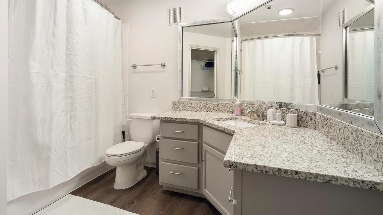 Photo of Bathroom in Stone Oak
