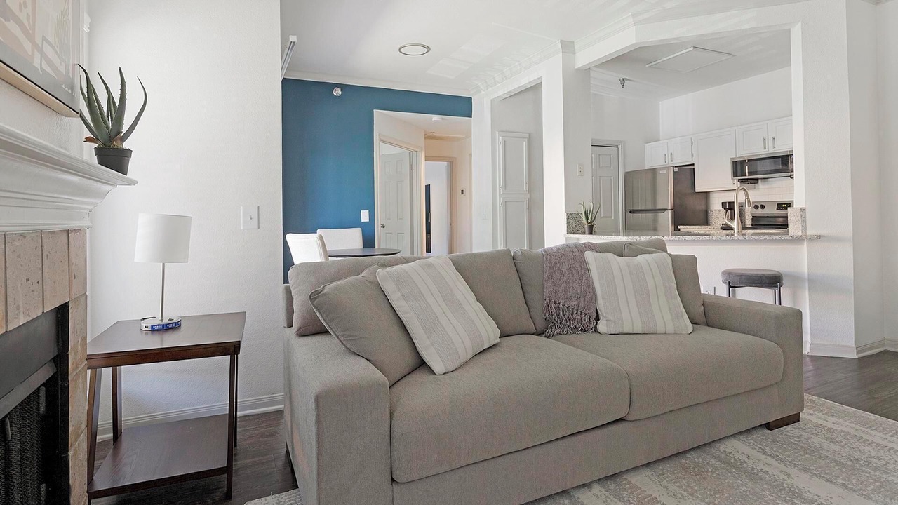 Photo of Livingroom in Stone Oak