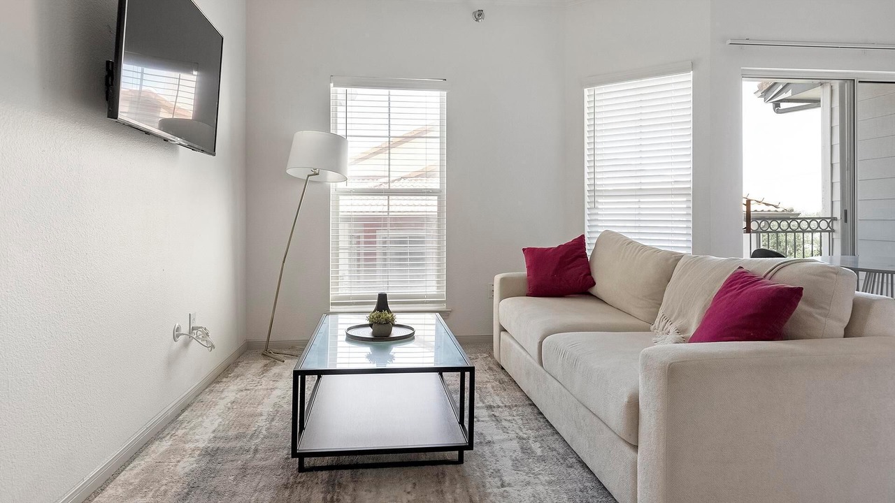 Photo of Livingroom in Stone Oak