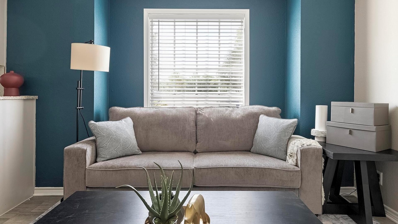 Photo of Livingroom in Royal Ridge