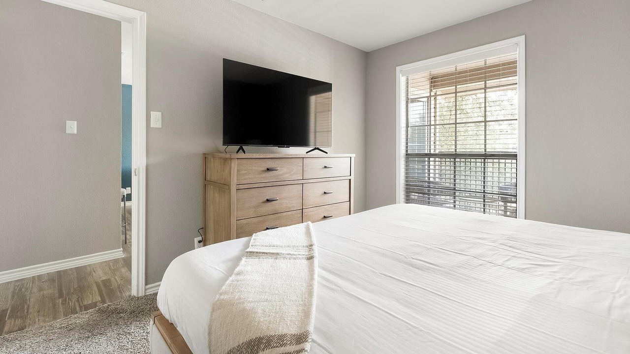 Photo of Bedroom in Royal Ridge