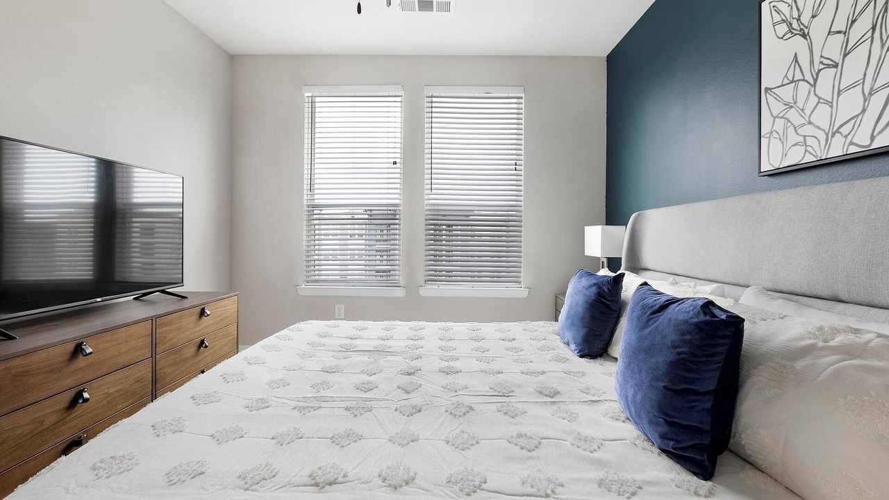 Photo of Bedroom in Allen