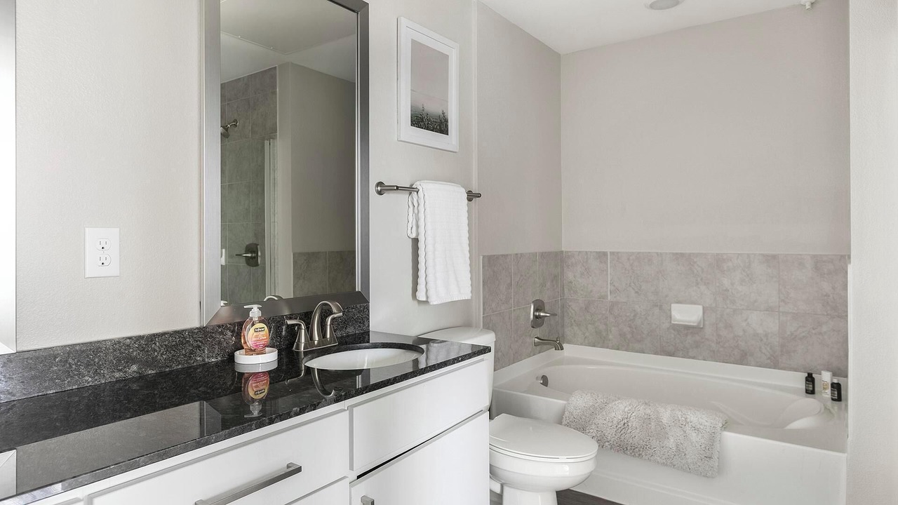 Photo of Bathroom in Allen