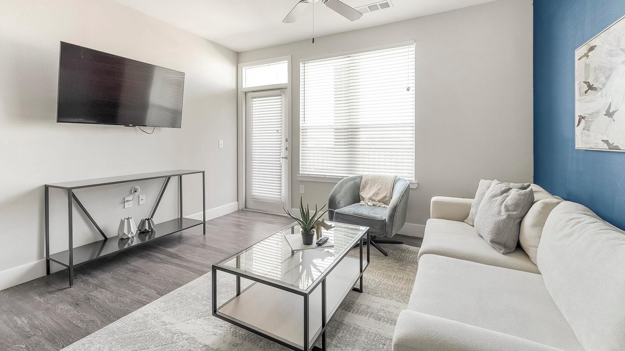 Photo of Livingroom in Allen